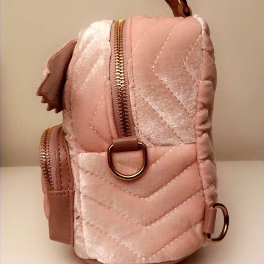 🎒😍😍Mini Backpack 🎒 - Picture 3 of 8